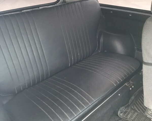 Белый ВАЗ 2121 Нива, объемом двигателя 1.6 л и пробегом 100 тыс. км за 3500 $, фото 7 на Automoto.ua