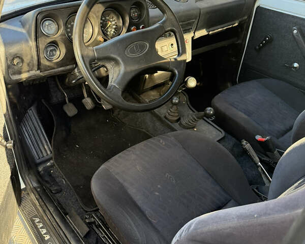 Білий ВАЗ 2121 Нива, об'ємом двигуна 1.6 л та пробігом 5 тис. км за 3200 $, фото 4 на Automoto.ua