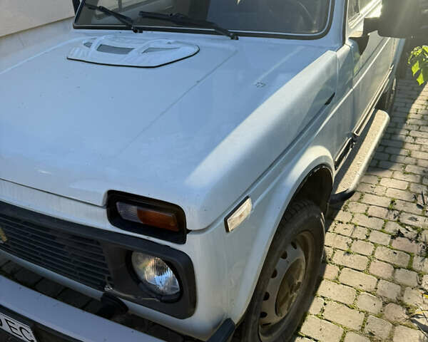 Білий ВАЗ 2121 Нива, об'ємом двигуна 1.6 л та пробігом 5 тис. км за 3200 $, фото 2 на Automoto.ua