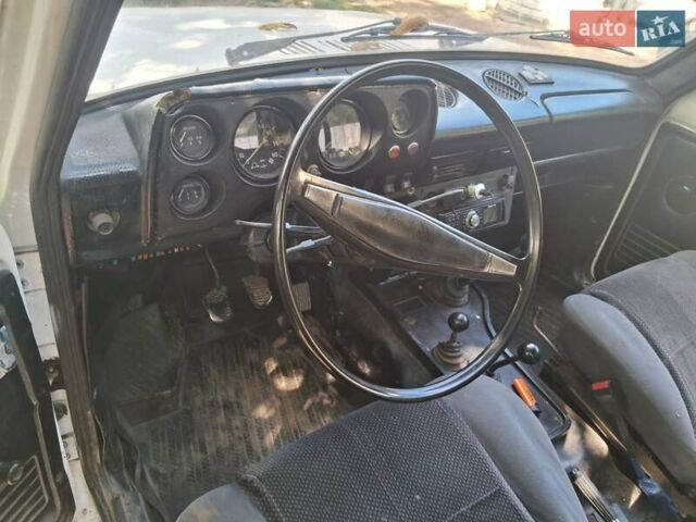 Білий ВАЗ 2121 Нива, об'ємом двигуна 1.6 л та пробігом 100 тис. км за 1300 $, фото 1 на Automoto.ua