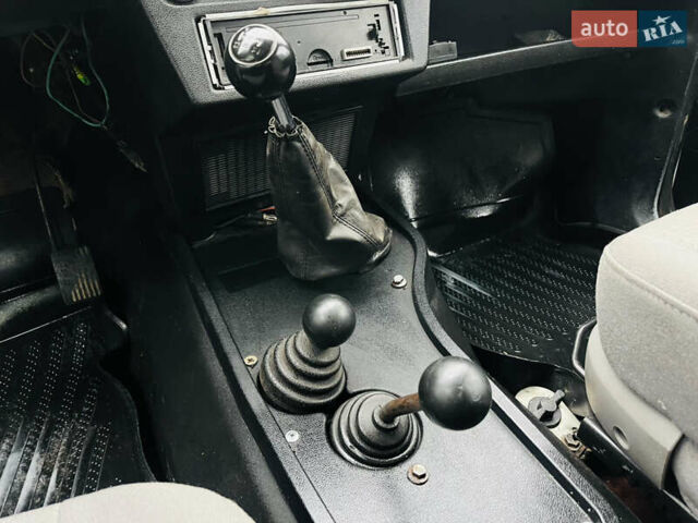 Білий ВАЗ 2121 Нива, об'ємом двигуна 1.7 л та пробігом 170 тис. км за 2300 $, фото 18 на Automoto.ua