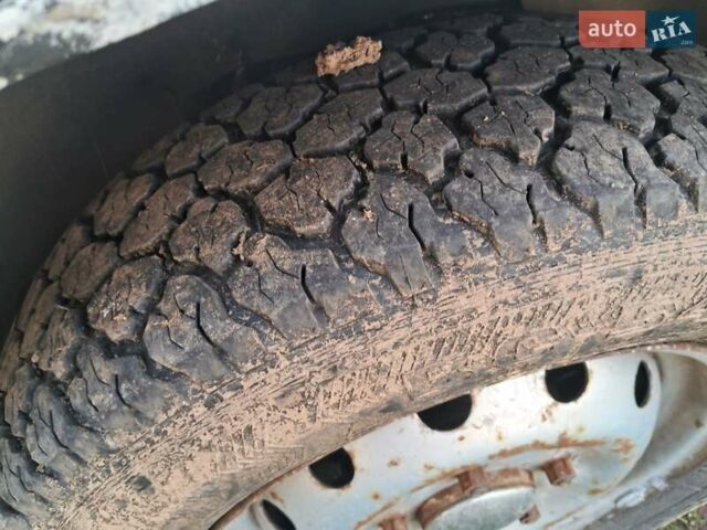 Білий ВАЗ 2121 Нива, об'ємом двигуна 1.6 л та пробігом 100 тис. км за 1300 $, фото 8 на Automoto.ua