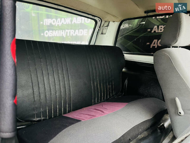 Білий ВАЗ 2121 Нива, об'ємом двигуна 1.7 л та пробігом 170 тис. км за 2300 $, фото 14 на Automoto.ua