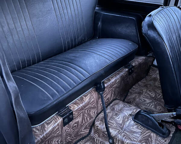 Белый ВАЗ 2121 Нива, объемом двигателя 1.5 л и пробегом 1 тыс. км за 2100 $, фото 14 на Automoto.ua