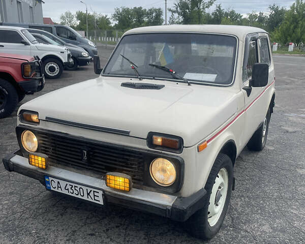 Білий ВАЗ 2121 Нива, об'ємом двигуна 1.59 л та пробігом 100 тис. км за 1450 $, фото 2 на Automoto.ua
