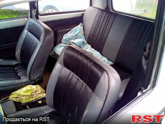 Белый ВАЗ 2121 Нива, объемом двигателя 1.6 л и пробегом 386 тыс. км за 2000 $, фото 4 на Automoto.ua