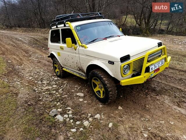 Білий ВАЗ 2121 Нива, об'ємом двигуна 0 л та пробігом 100 тис. км за 3300 $, фото 9 на Automoto.ua