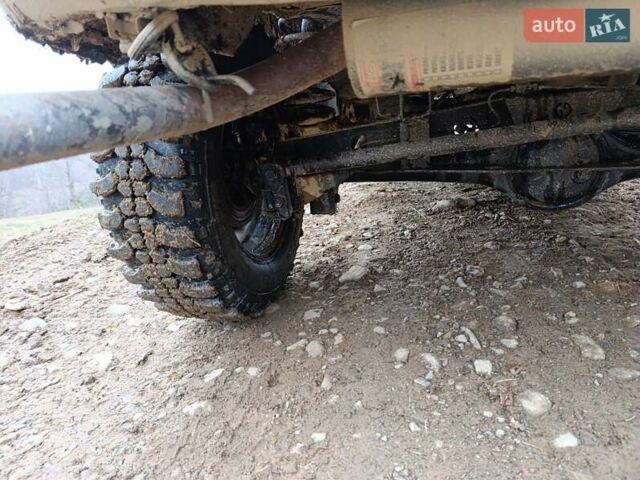 Білий ВАЗ 2121 Нива, об'ємом двигуна 0 л та пробігом 100 тис. км за 3300 $, фото 3 на Automoto.ua