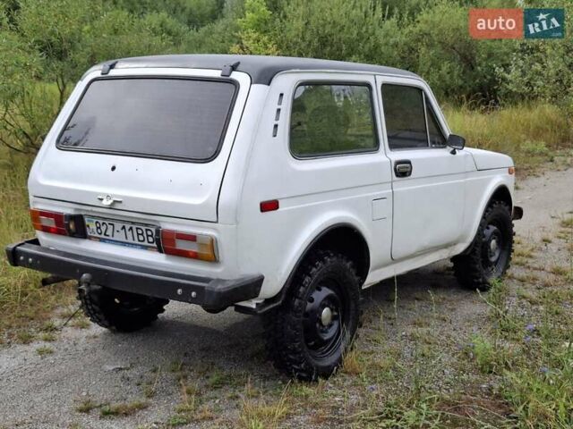 Белый ВАЗ 2121 Нива, объемом двигателя 0 л и пробегом 60 тыс. км за 2600 $, фото 5 на Automoto.ua