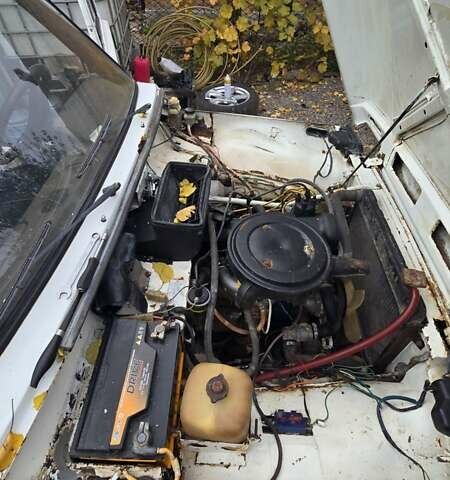 Белый ВАЗ 2121 Нива, объемом двигателя 1.7 л и пробегом 100 тыс. км за 1100 $, фото 3 на Automoto.ua