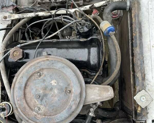 Белый ВАЗ 2121 Нива, объемом двигателя 1.58 л и пробегом 88 тыс. км за 2000 $, фото 5 на Automoto.ua