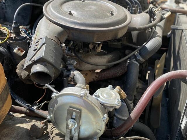 Белый ВАЗ 2121, объемом двигателя 0 л и пробегом 100 тыс. км за 1500 $, фото 5 на Automoto.ua