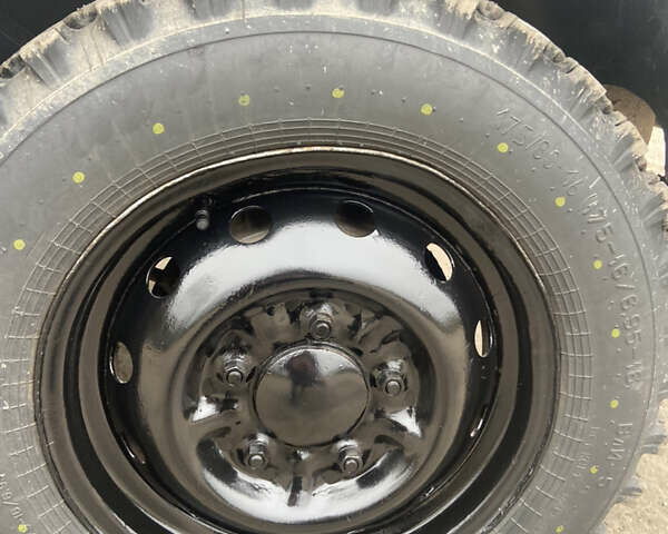 Білий ВАЗ 2121 Нива, об'ємом двигуна 1.6 л та пробігом 30 тис. км за 2600 $, фото 14 на Automoto.ua