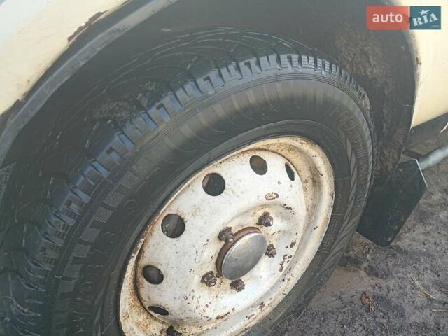 Білий ВАЗ 2121 Нива, об'ємом двигуна 0 л та пробігом 200 тис. км за 1600 $, фото 4 на Automoto.ua