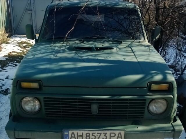 Белый ВАЗ 2121 Нива, объемом двигателя 1.7 л и пробегом 235 тыс. км за 1321 $, фото 4 на Automoto.ua