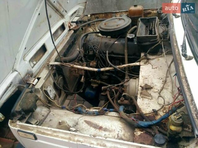 Білий ВАЗ 2121 Нива, об'ємом двигуна 1.6 л та пробігом 150 тис. км за 600 $, фото 10 на Automoto.ua