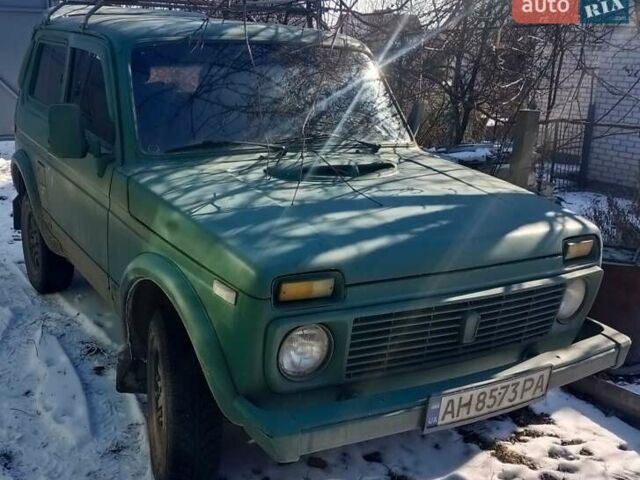 Белый ВАЗ 2121 Нива, объемом двигателя 1.7 л и пробегом 235 тыс. км за 1151 $, фото 9 на Automoto.ua