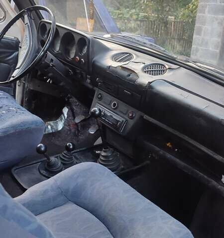 Белый ВАЗ 2121 Нива, объемом двигателя 0 л и пробегом 300 тыс. км за 1300 $, фото 3 на Automoto.ua