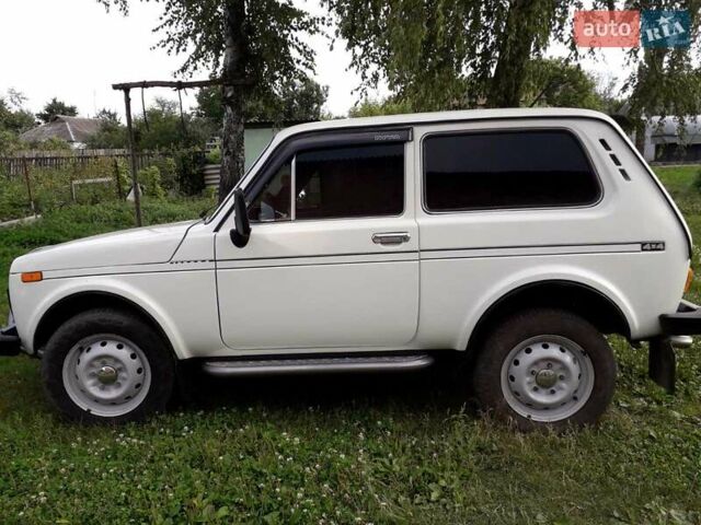 Білий ВАЗ 2121 Нива, об'ємом двигуна 1.6 л та пробігом 99 тис. км за 3500 $, фото 1 на Automoto.ua