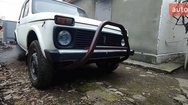 Белый ВАЗ 2121 Нива, объемом двигателя 1.57 л и пробегом 1 тыс. км за 2850 $, фото 21 на Automoto.ua