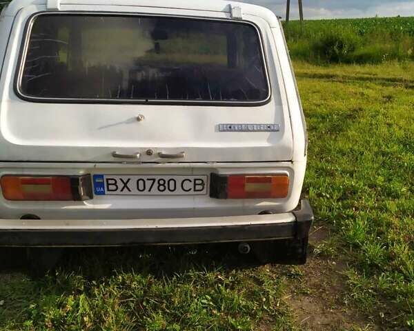 Білий ВАЗ 2121 Нива, об'ємом двигуна 1.57 л та пробігом 90 тис. км за 2200 $, фото 8 на Automoto.ua