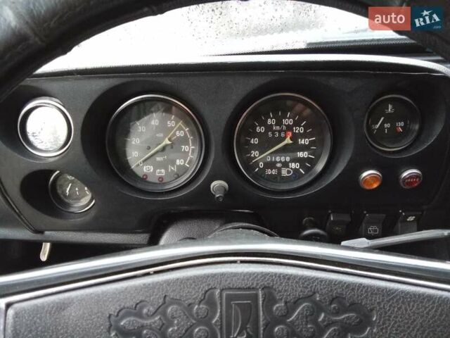 Белый ВАЗ 2121 Нива, объемом двигателя 1.6 л и пробегом 101 тыс. км за 3300 $, фото 14 на Automoto.ua