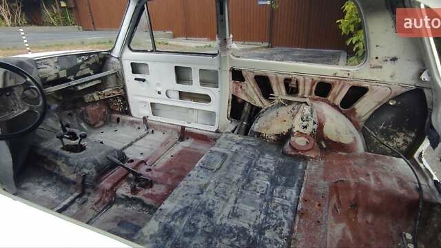Белый ВАЗ 2121 Нива, объемом двигателя 1.57 л и пробегом 1 тыс. км за 2850 $, фото 28 на Automoto.ua