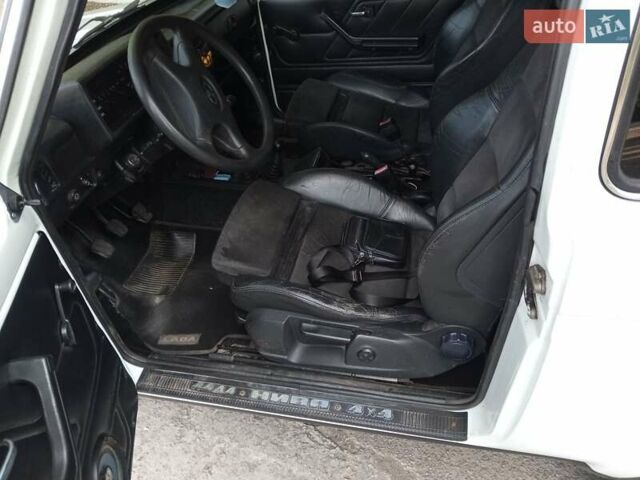 Білий ВАЗ 2121 Нива, об'ємом двигуна 1.7 л та пробігом 295 тис. км за 3600 $, фото 22 на Automoto.ua