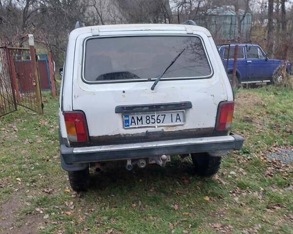 Білий ВАЗ 2121 Нива, об'ємом двигуна 1.57 л та пробігом 69 тис. км за 1700 $, фото 3 на Automoto.ua