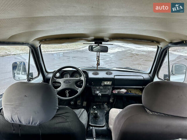 Белый ВАЗ 2121 Нива, объемом двигателя 1.57 л и пробегом 145 тыс. км за 1650 $, фото 15 на Automoto.ua