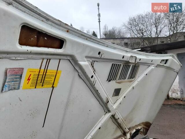 Белый ВАЗ 2121 Нива, объемом двигателя 1.7 л и пробегом 175 тыс. км за 3700 $, фото 6 на Automoto.ua