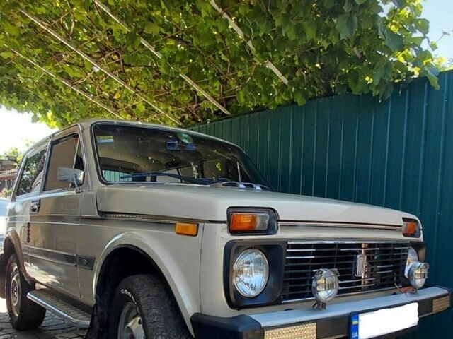 Бежевый ВАЗ 2121, объемом двигателя 0 л и пробегом 50 тыс. км за 3200 $, фото 3 на Automoto.ua