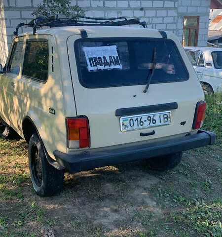 Бежевый ВАЗ 2121 Нива, объемом двигателя 0 л и пробегом 40 тыс. км за 2950 $, фото 1 на Automoto.ua