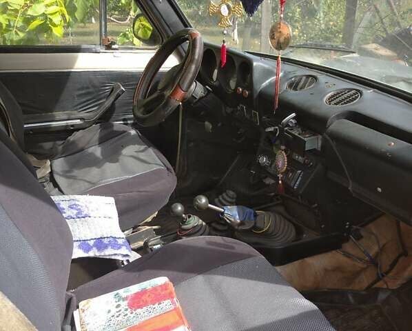 Бежевий ВАЗ 2121 Нива, об'ємом двигуна 1.57 л та пробігом 245 тис. км за 1450 $, фото 2 на Automoto.ua