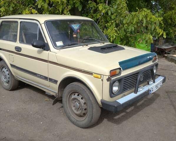 Бежевий ВАЗ 2121 Нива, об'ємом двигуна 1.57 л та пробігом 245 тис. км за 1450 $, фото 4 на Automoto.ua