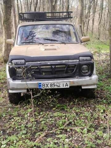 Бежевий ВАЗ 2121 Нива, об'ємом двигуна 1.57 л та пробігом 150 тис. км за 1600 $, фото 6 на Automoto.ua
