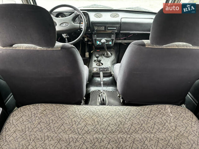 Бежевий ВАЗ 2121 Нива, об'ємом двигуна 1.6 л та пробігом 64 тис. км за 2550 $, фото 21 на Automoto.ua