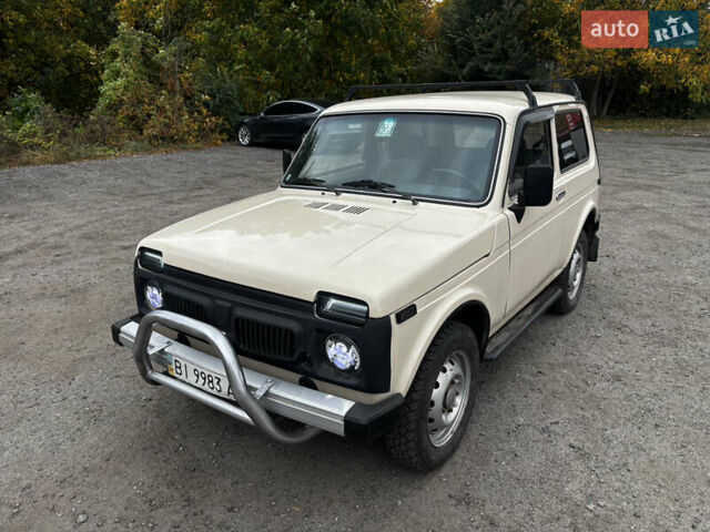 Бежевий ВАЗ 2121 Нива, об'ємом двигуна 1.6 л та пробігом 64 тис. км за 2550 $, фото 1 на Automoto.ua
