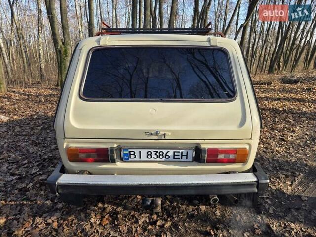 Бежевий ВАЗ 2121 Нива, об'ємом двигуна 1.57 л та пробігом 300 тис. км за 2500 $, фото 6 на Automoto.ua