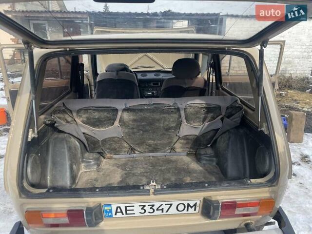 Бежевый ВАЗ 2121 Нива, объемом двигателя 1.6 л и пробегом 50 тыс. км за 3650 $, фото 9 на Automoto.ua