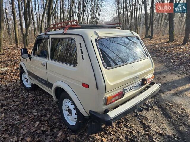 Бежевий ВАЗ 2121 Нива, об'ємом двигуна 1.57 л та пробігом 300 тис. км за 2500 $, фото 8 на Automoto.ua