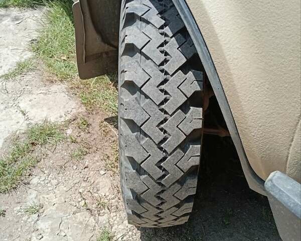 Бежевый ВАЗ 2121 Нива, объемом двигателя 1.57 л и пробегом 20 тыс. км за 2100 $, фото 6 на Automoto.ua