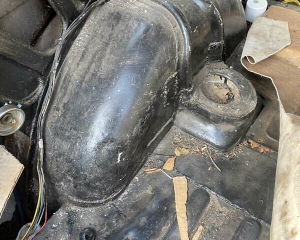 Бежевый ВАЗ 2121 Нива, объемом двигателя 1.57 л и пробегом 300 тыс. км за 1400 $, фото 11 на Automoto.ua