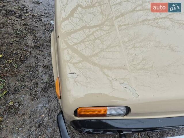 Бежевый ВАЗ 2121 Нива, объемом двигателя 1.57 л и пробегом 150 тыс. км за 2200 $, фото 7 на Automoto.ua