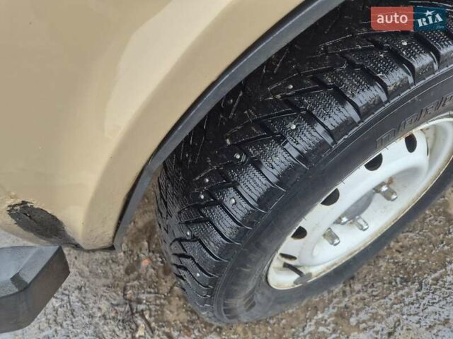 Бежевый ВАЗ 2121 Нива, объемом двигателя 1.57 л и пробегом 150 тыс. км за 2200 $, фото 6 на Automoto.ua