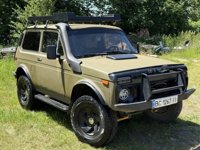 Бежевый ВАЗ 2121, объемом двигателя 1.6 л и пробегом 280 тыс. км за 2999 $, фото 1 на Automoto.ua