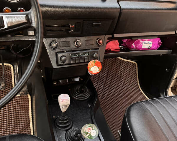 Бежевий ВАЗ 2121 Нива, об'ємом двигуна 1.6 л та пробігом 87 тис. км за 4200 $, фото 28 на Automoto.ua