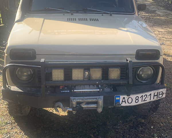 Бежевый ВАЗ 2121 Нива, объемом двигателя 1.57 л и пробегом 20 тыс. км за 3000 $, фото 7 на Automoto.ua
