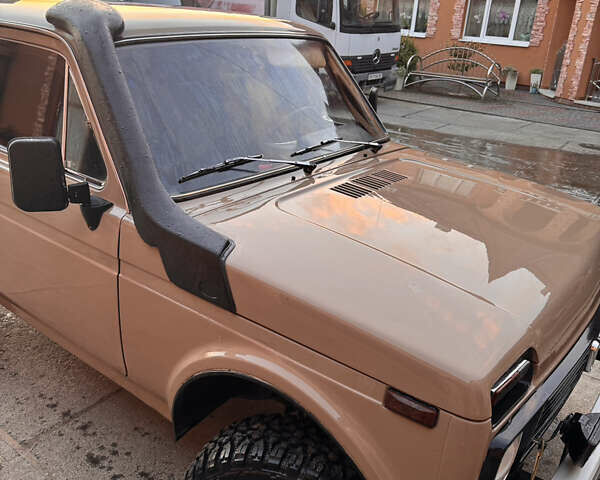 Бежевий ВАЗ 2121 Нива, об'ємом двигуна 1.6 л та пробігом 87 тис. км за 4200 $, фото 2 на Automoto.ua