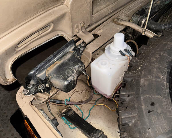 Бежевий ВАЗ 2121 Нива, об'ємом двигуна 1.6 л та пробігом 87 тис. км за 4200 $, фото 55 на Automoto.ua